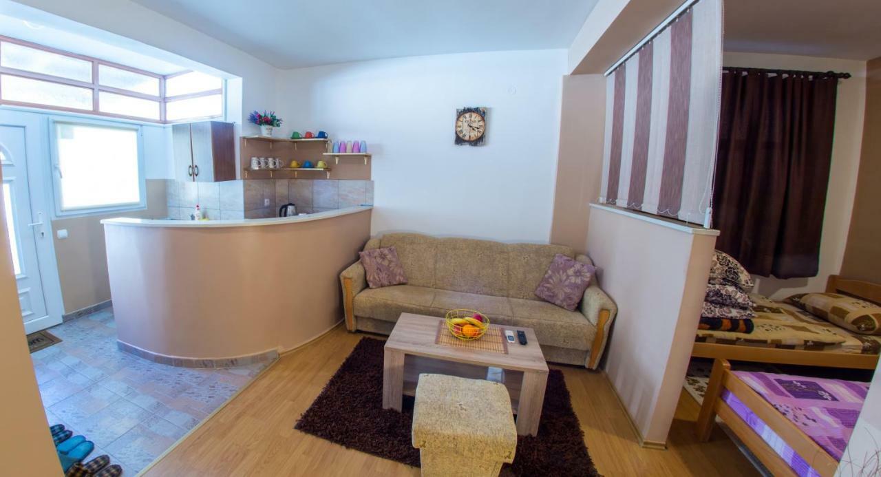 Apartment Elegant Mostar Extérieur photo